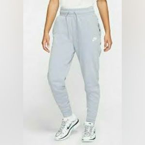 Nike Women’s Tech Fleece Joggers